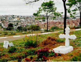 Coroas de Flores Cemitério Municipal da Paz – Poá – SP