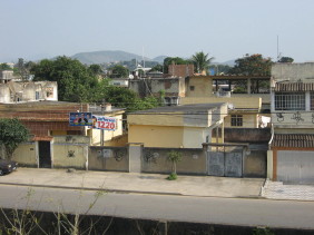 coroa-de-flores-queimados