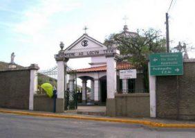 Coroas de Flores Cemitério Senhor dos Passos Guaratinguetá – SP