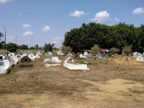 Coroa de Flores  Cemitério Municipal de Alta Floresta D’Oeste – RO