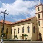 Coroa de Flores Cemitério municipal de Itacoatiara – AM