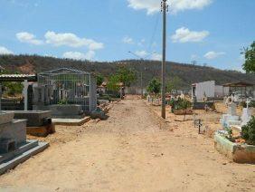 Coroa de Flores Cemitério Municipal de Altamira – PA