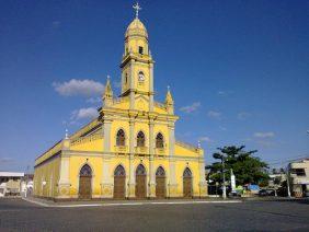 Coroa de Flores Cemitério Municipal de Tucuruí – PA