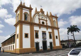 Coroa de Flores Cemitério Municipal de Vigia- PA