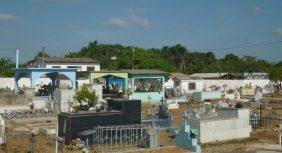 Coroa de Flores Cemitério Municipal de Santana – AP