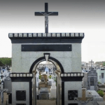 Coroa de Flores Cemitério Municipal Eusébio – CE