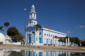 Coroa de Flores Cemitério Municipal Frecheirinha – CE