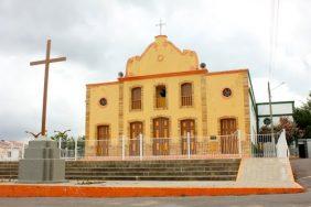 Coroa de Flores Cemitério Municipal Groaíras – CE