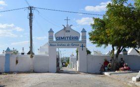 Coroa de Flores Cemitério Municipal Quixadá – CE