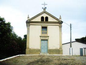 Coroa de Flores Cemitério da Vila de Três Irmãos – RJ