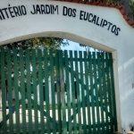 Coroa de Flores Cemitérios jardim Dos Eucaliptos – RJ