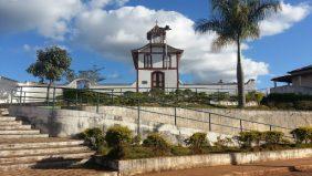 Coroa de Flores Cemitério Senhor dos Passos – MG