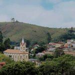 Coroa de Flores Cemitério Paroquial de Antônio Carlos – MG
