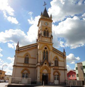 Coroa de Flores Cemitério Municipal de Cabo Verde – MG