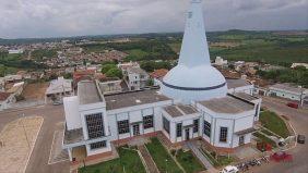 Coroa de Flores Cemitério Municipal São Geraldo – MG