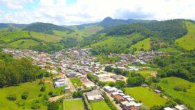 Coroa de Flores Cemitério Municipal de Itamarati de Minas – MG