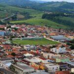 Coroa de Flores Cemitério Municipal de Muzambinho – MG