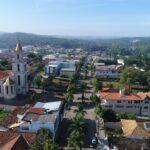 Coroa de Flores Cemitério Municipal de Pains – MG
