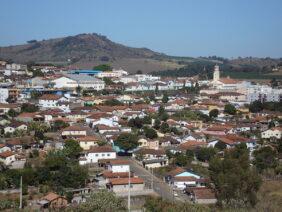 Coroa de Flores Cemitério Municipal de Paraguaçu – MG