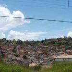 Coroa de Flores Cemitério Municipal de Piranguinho – MG