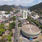 Coroa de Flores Cemitério Municipal Jardim da Saudade – MG
