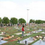 Coroa de Flores Cemitério Nossa Srª. Medalha Milagrosa – Uberaba- MG