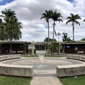 Coroa de Flores Cemitério Parque da Saudade -Juiz de Fora- MG