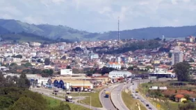 Coroa de Flores Cemitério Municipal Cordislândia  – MG