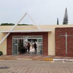 Coroa de Flores Cemitério Municipal de Aracitaba – MG