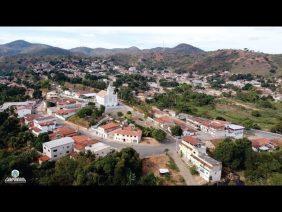 Coroa de Flores Cemitério Municipal de Campanário – MG