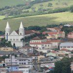 Coroa de Flores Cemitério Municipal de Campanha – MG