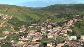 Coroa de Flores Cemitério Municipal de Campo Azul – MG