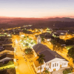 Coroa de Flores Cemitério Municipal de Cana Verde  – MG