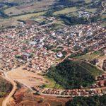 Coroa de Flores Cemitério Municipal de Carmo da Cachoeira – MG