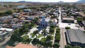 Coroa de Flores Cemitério Municipal de Catuti – MG