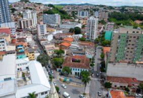 Coroa de Flores Cemitério Municipal de Caxambu – MG