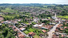Coroa de Flores Cemitério Municipal de Congonhas do Norte – MG