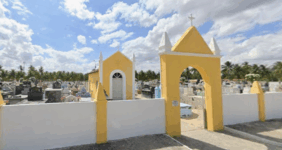 Coroa de Flores Cemitério Municipal de Acajutiba/BA