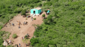 Coroa de Flores Cemitério Municipal de Adustina/BA