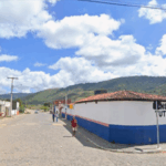 Coroa de Flores Cemitério Municipal de Almadina/BA