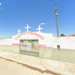 Coroa de Flores Cemitério Municipal Recanto da Saudade – Buritirama/BA