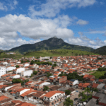 Coroa de Flores Cemitério Municipal de Itarantim – Itarantim/BA