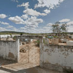 Coroa de Flores Cemitério Municipal de Mirangaba – Mirangaba/BA