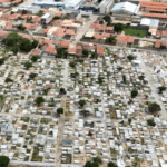 Coroa de Flores Cemitério Municipal de Remanso – Remanso/BA