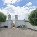 Coroa de Flores Cemitério Municipal de Ruy Barbosa – Ruy Barbosa/BA