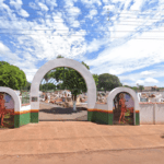 Coroa de Flores Cemitério Municipal de Sidrolândia – Sidrolândia/MS