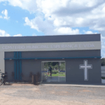 Coroa de Flores Cemitério Municipal Esperança e Vida – Nova Mutum/MT
