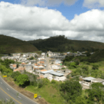 Coroa de Flores Cemitério Municipal de Ewbank da Câmara – Ewbank da Câmara/MG