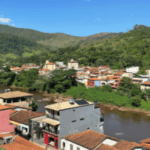 Coroa de Flores Cemitério Municipal de Ferros – Ferros/MG