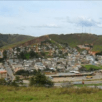 Coroa de Flores Cemitério Municipal de Fervedouro – Fervedouro/MG